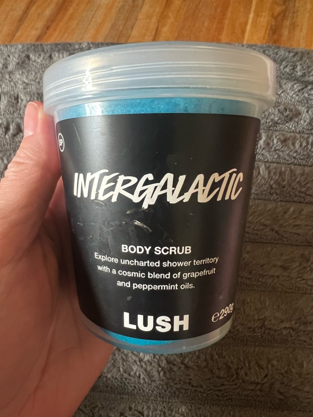 LUSH UK Intergalactic Body Scrub DISCONTINUED BRAND NEW